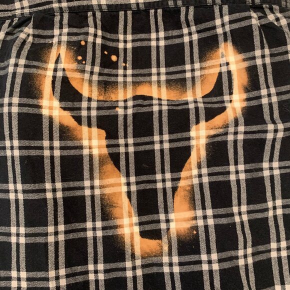 Black and White DIY Flannel Size Small - Picture 3 of 5